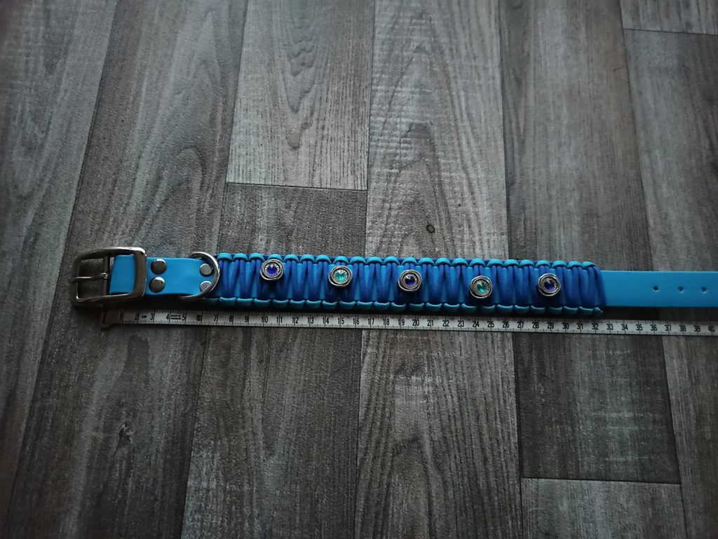 KaiDogsTauGeknüpft by Nina Kaimer