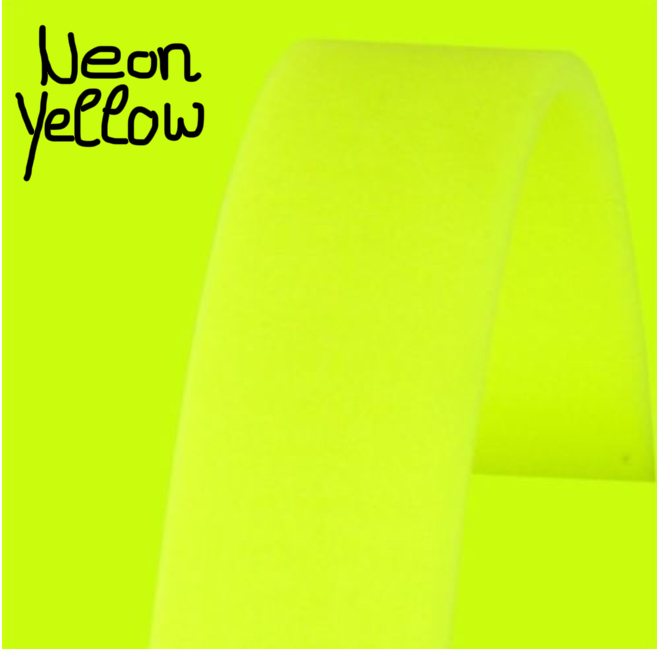 KaiDogsTauGeknüpft by Nina Kaimer